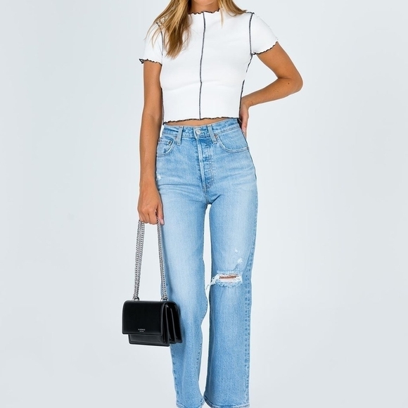 Levi's Premium Ribcage Distressed Straight Leg Cropped Jean  Size 24  Inseam 29 - Picture 1 of 7